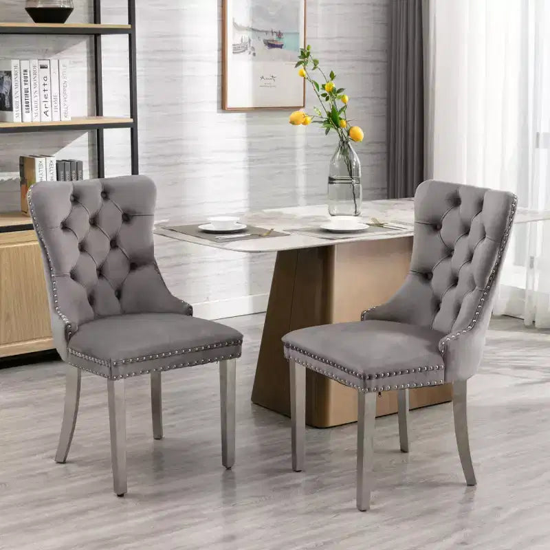 Set di 2 sedie da pranzo moderne in velluto con tappezzeria trapuntata di alta qualità, struttura in legno massello e gambe placcate in acciaio inossidabile cromato