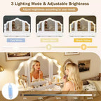 Toeletta Trucco con 13 Lampadine, Specchio Tri-Fold, Stazione di Ricarica e Cassetti, Bianco